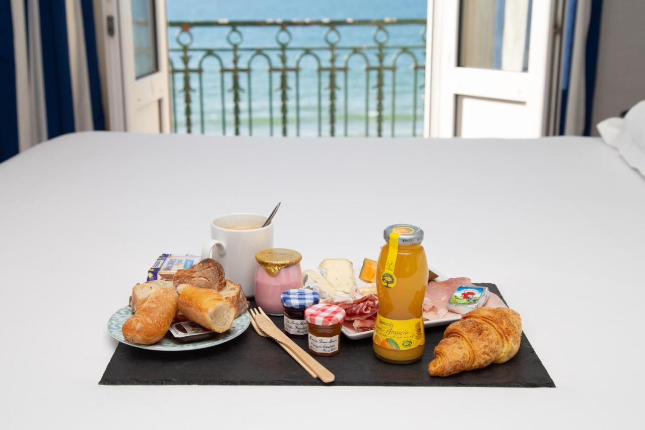 Hotel Kyriad Saint Malo Centre Plage Екстериор снимка
